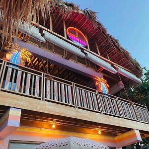 Fatwave Surf Resort